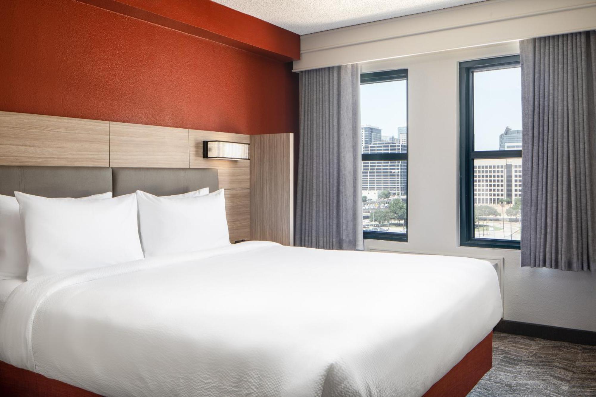 Springhill Suites By Marriott Dallas Downtown / West End Εξωτερικό φωτογραφία